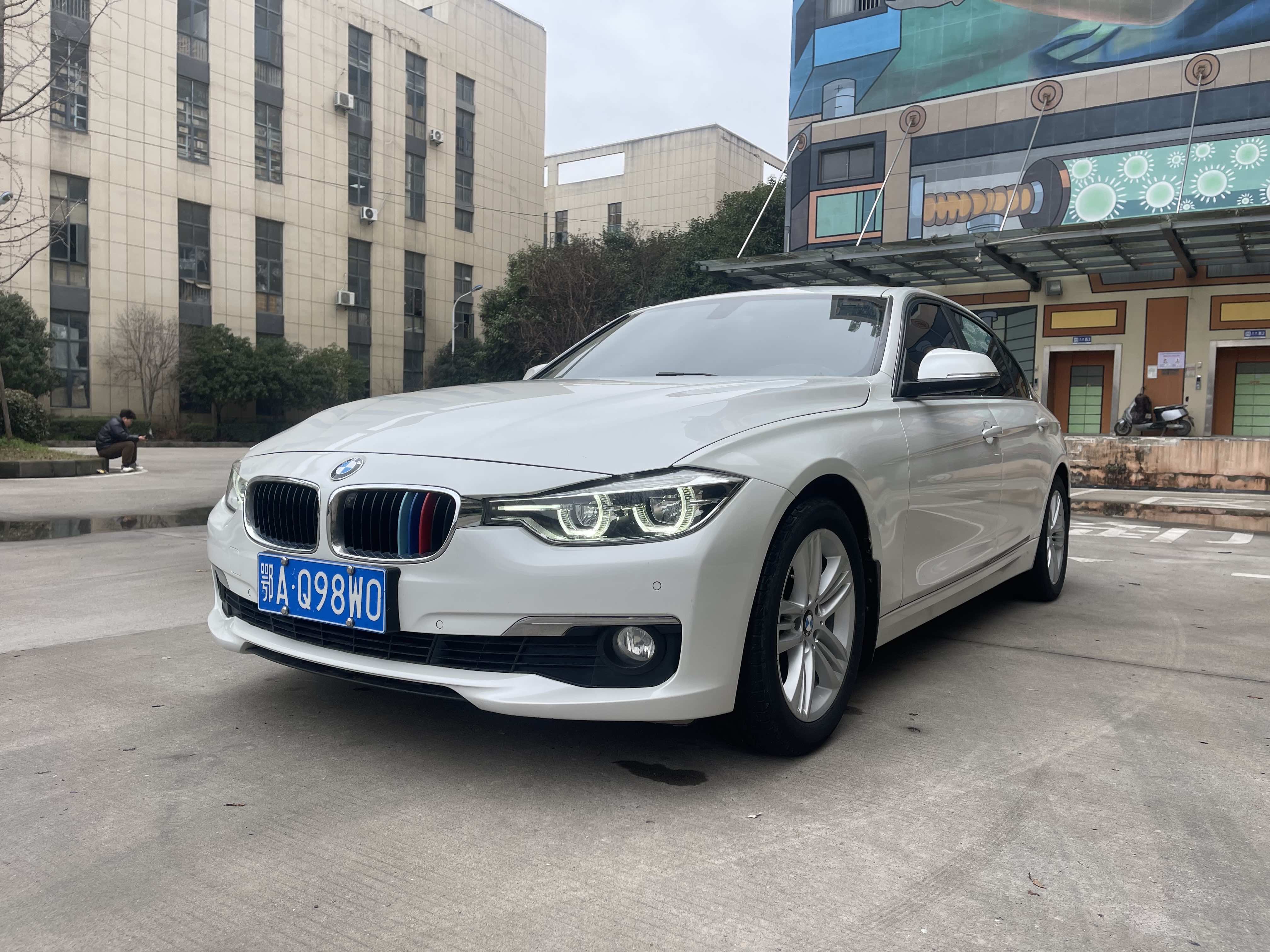 BMW 3 Series 2017 #2 BMW 3 Series 2017 car image #2