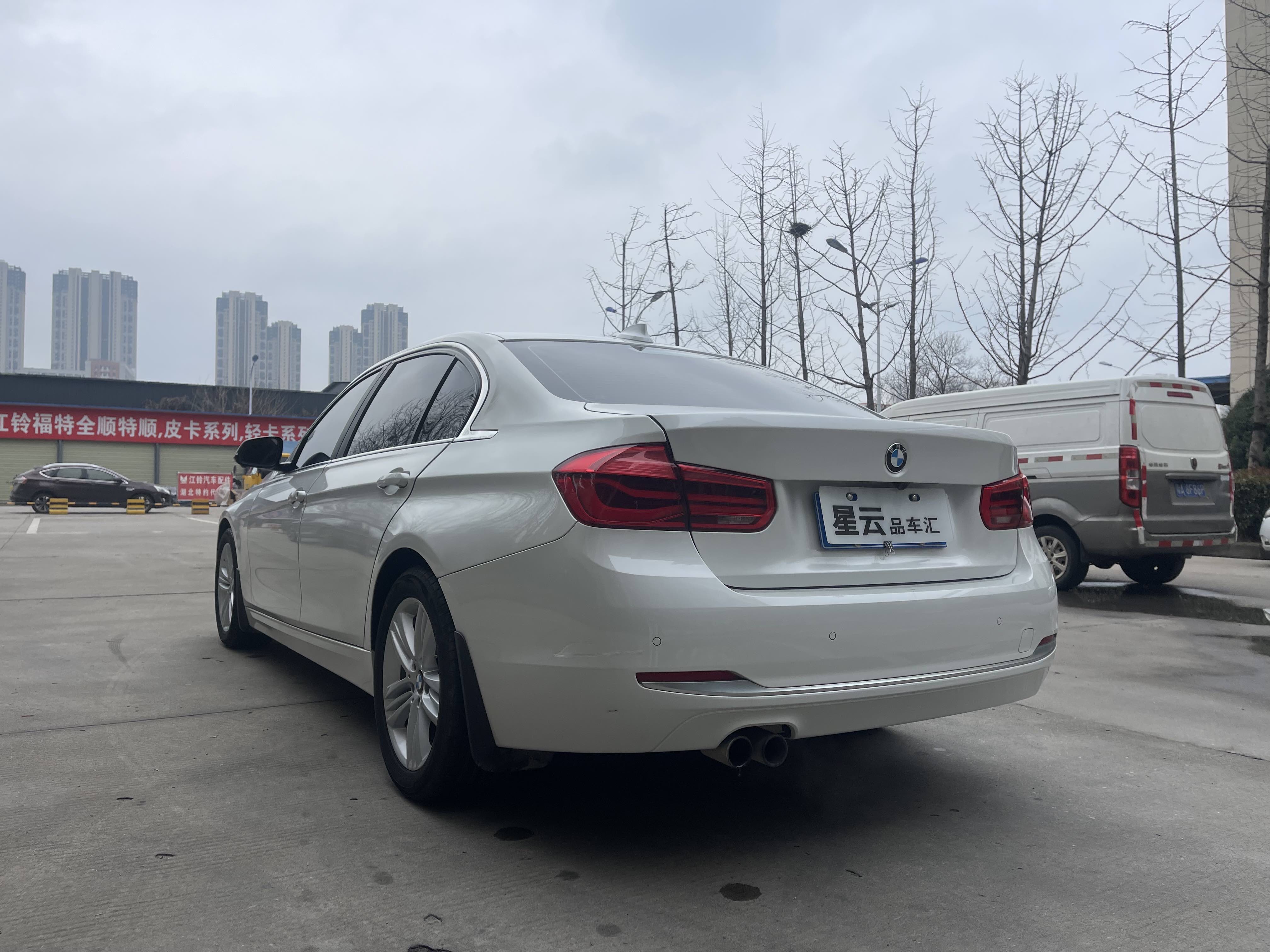 BMW 3 Series 2017 #34 BMW 3 Series 2017 car image #34