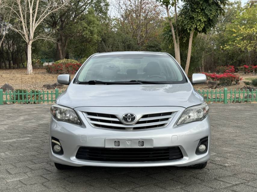 Toyota Corolla 2013 #4 Toyota Corolla 2013 car image #4