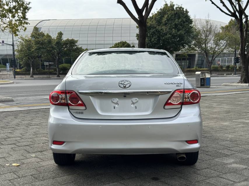 Toyota Corolla 2013 #10 Toyota Corolla 2013 car image #10