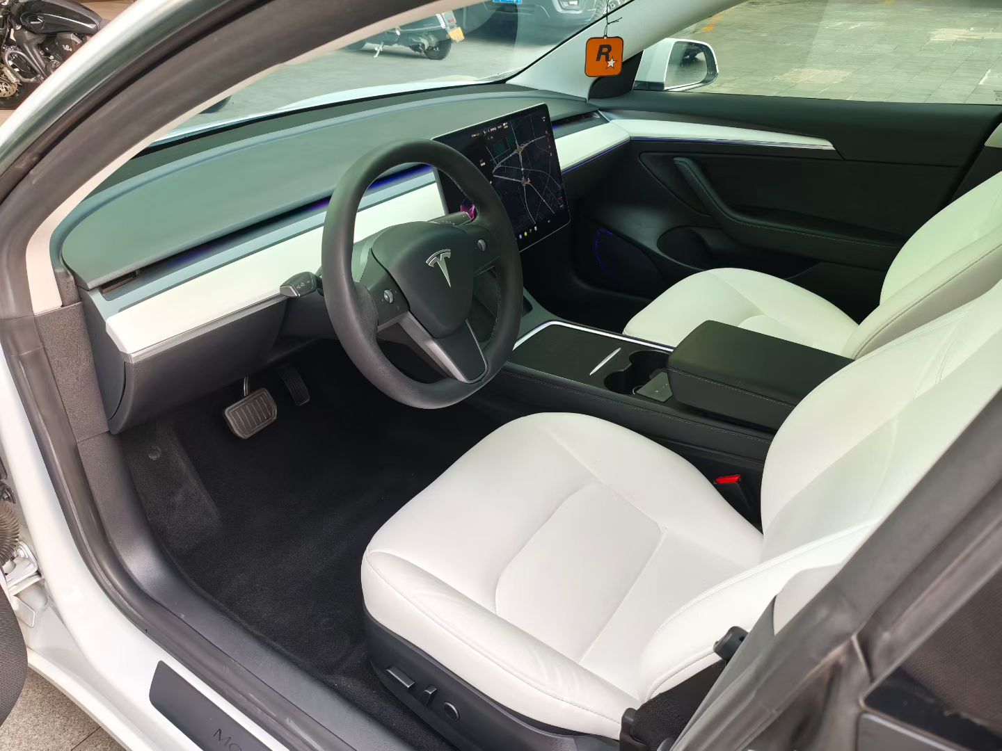Tesla Model 3 2021 #6 Tesla Model 3 2021 car image #6