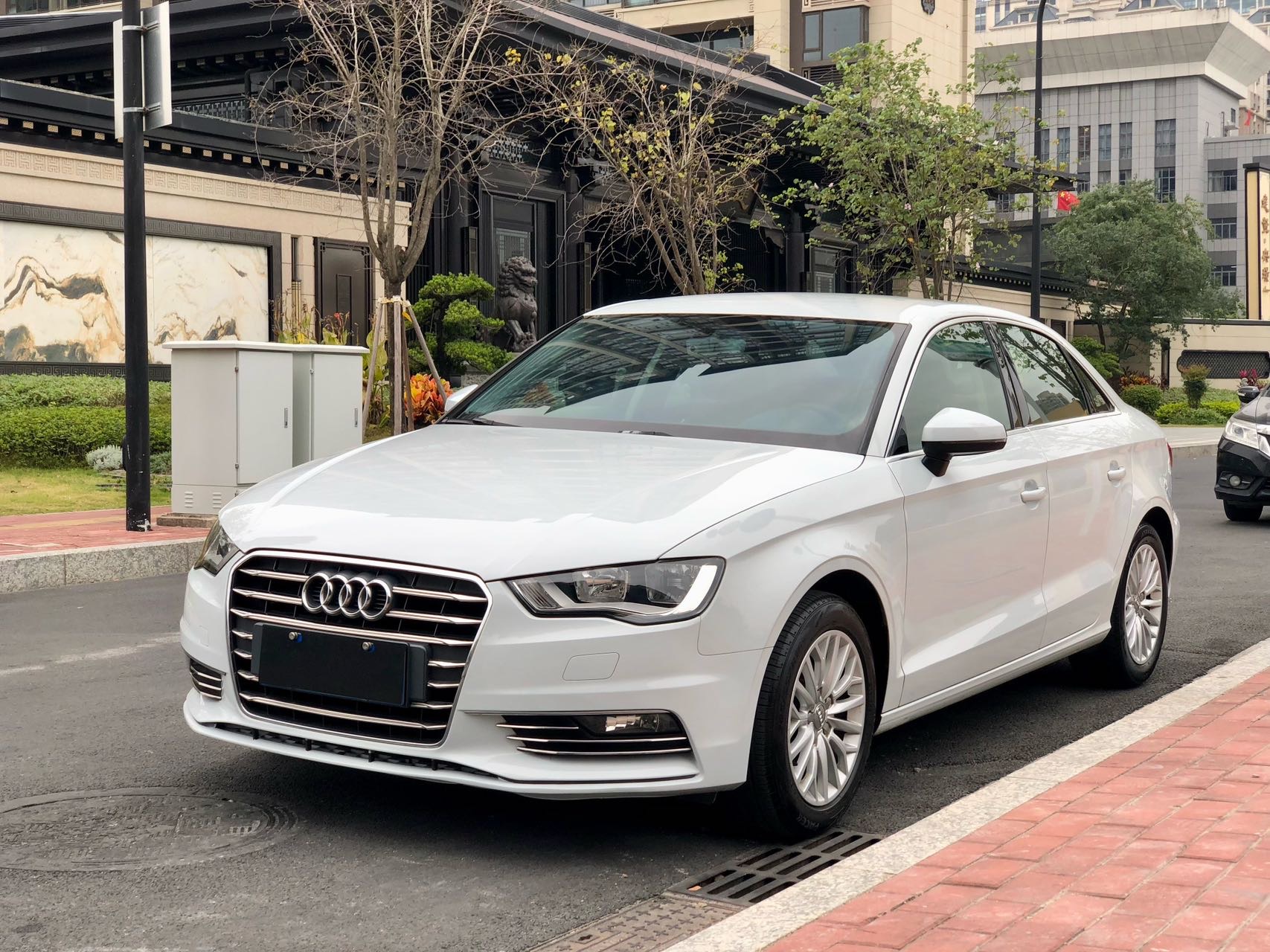 Audi A3 2016 car image #2