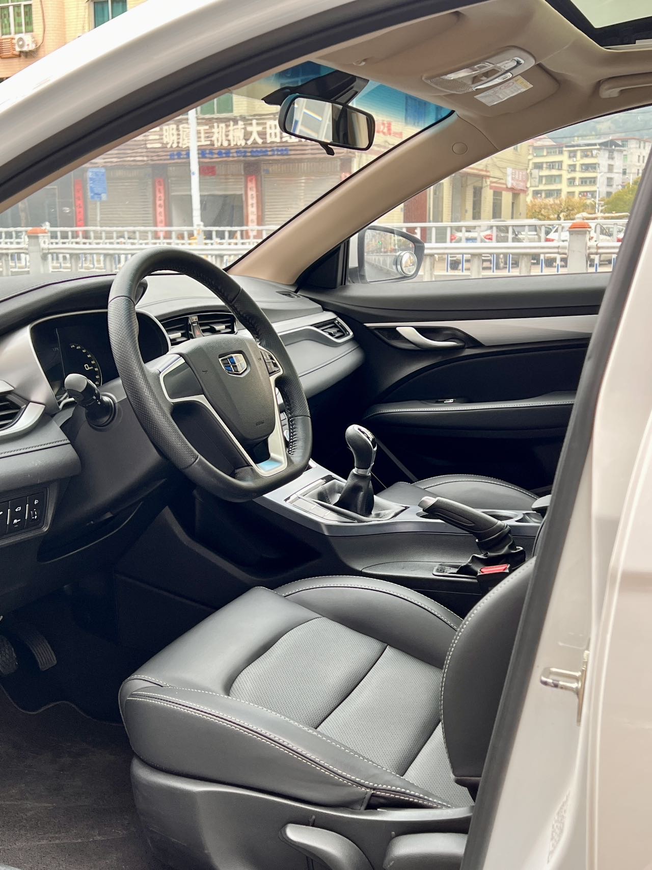 GEELY Emgrand 2018 #7 GEELY Emgrand 2018 car image #7