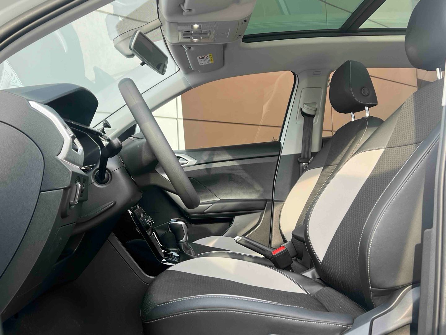 Volkswagen Tacqua 2023 car image #7