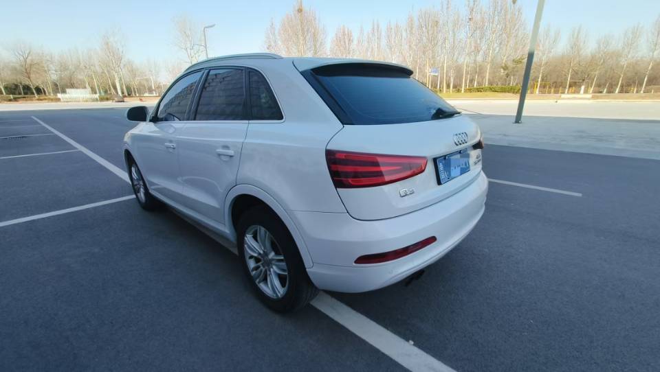 Audi Q3 2015 #6 Audi Q3 2015 car image #6