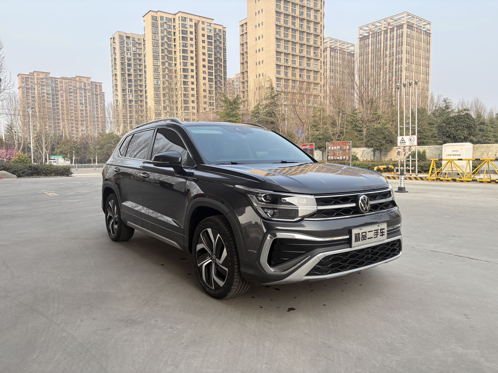 Volkswagen Tharu 2023 car image #5