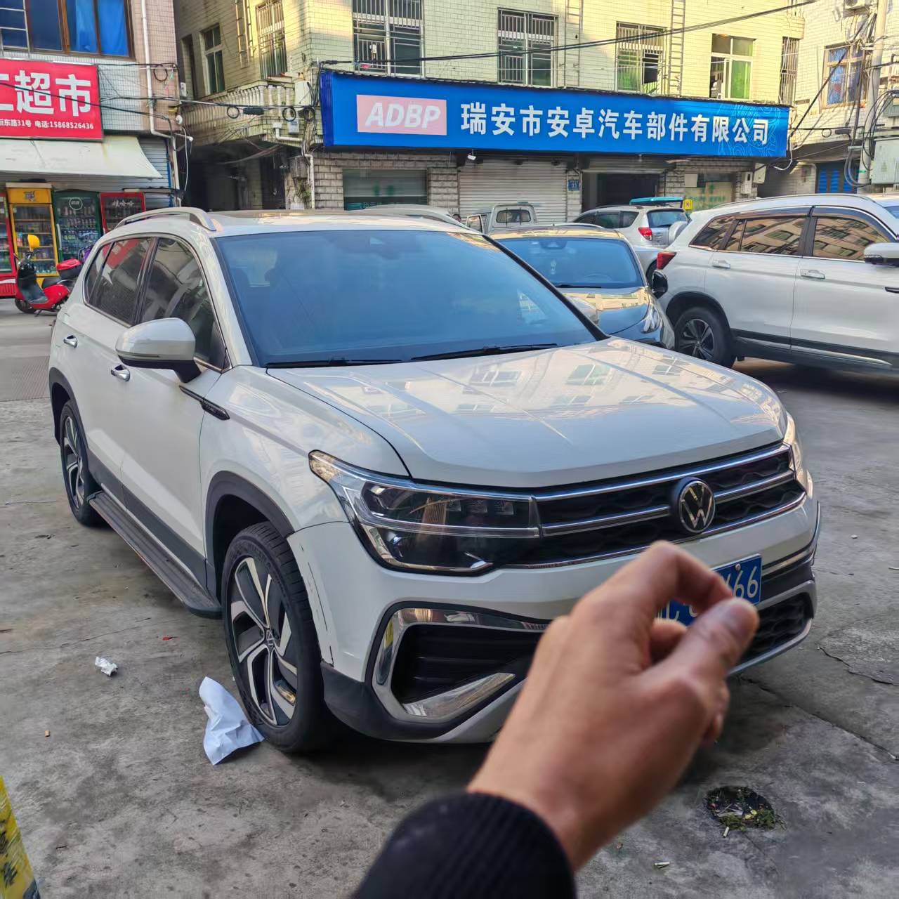 Volkswagen Tharu 2023 car image #10