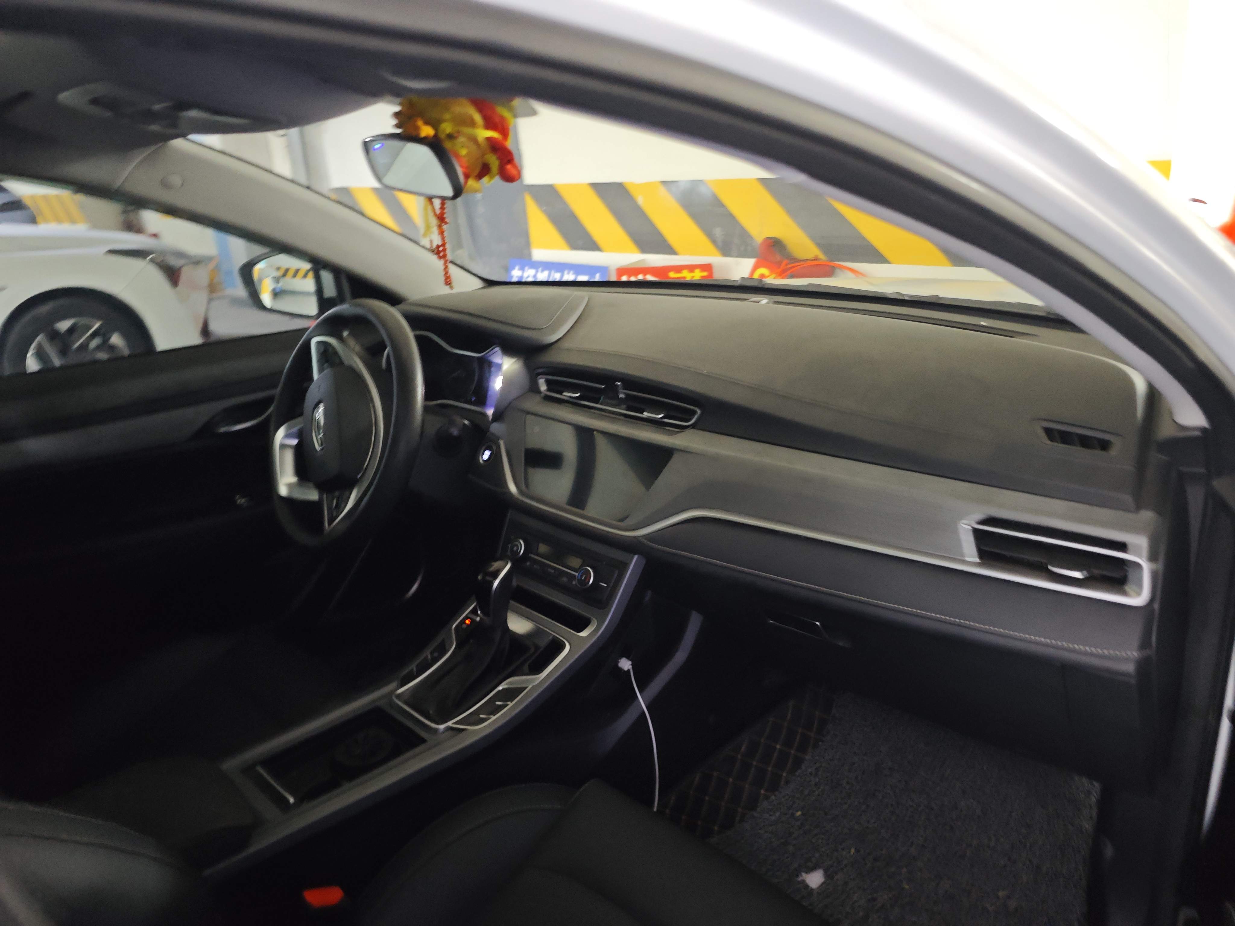 GEELY Emgrand 2022 car image #6