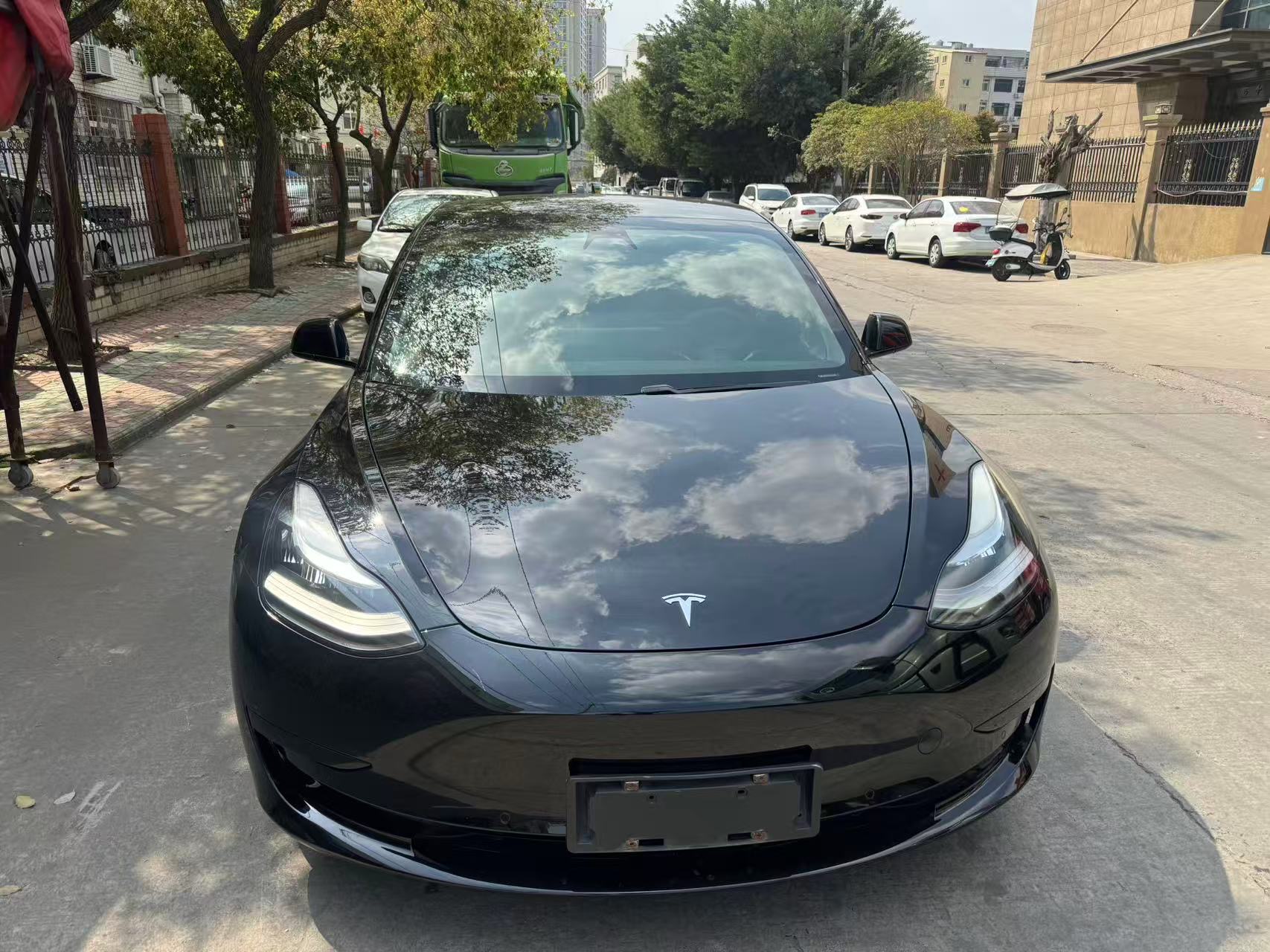 Tesla Model 3 2020 car image #4