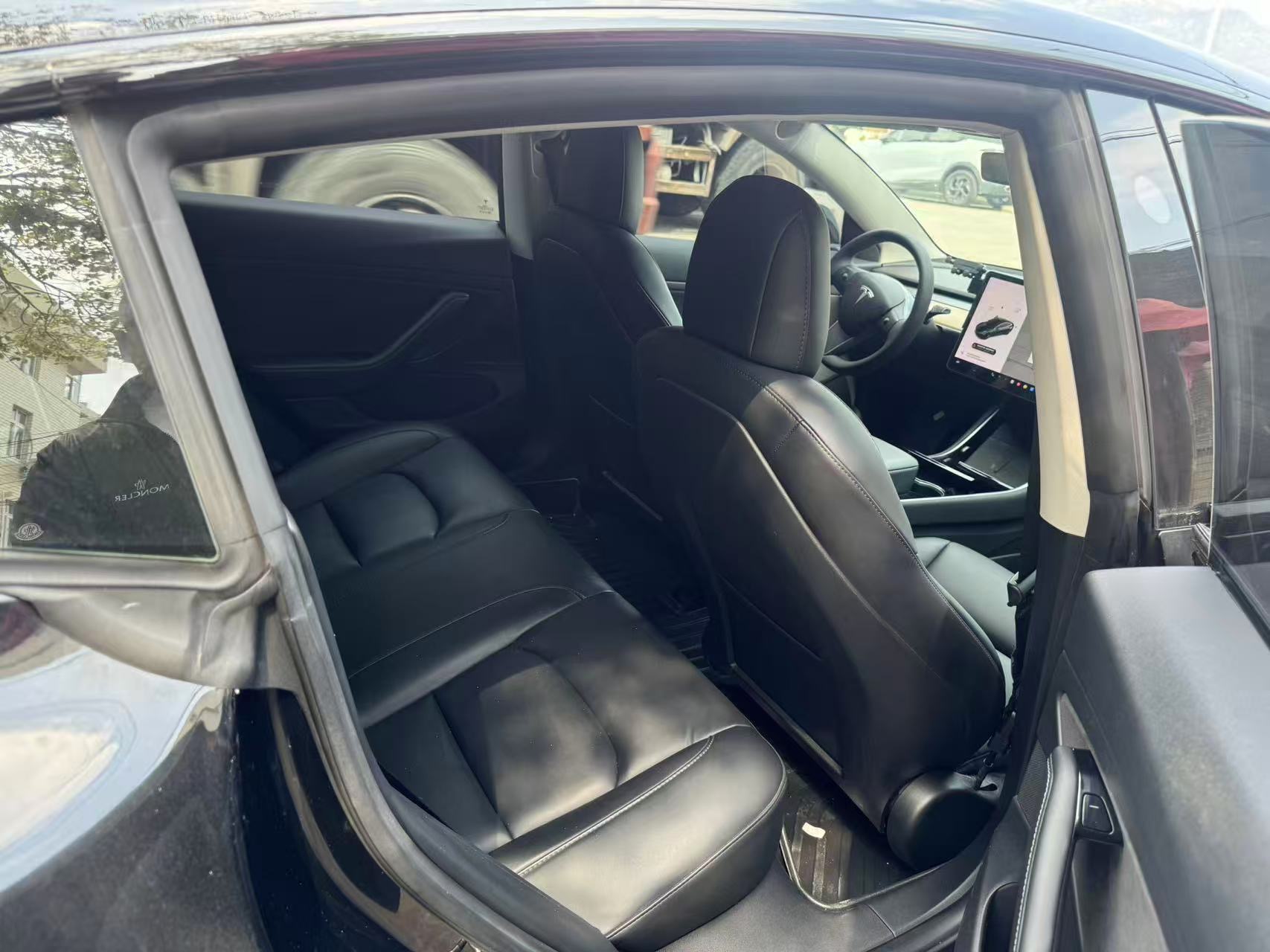 Tesla Model 3 2020 car image #6