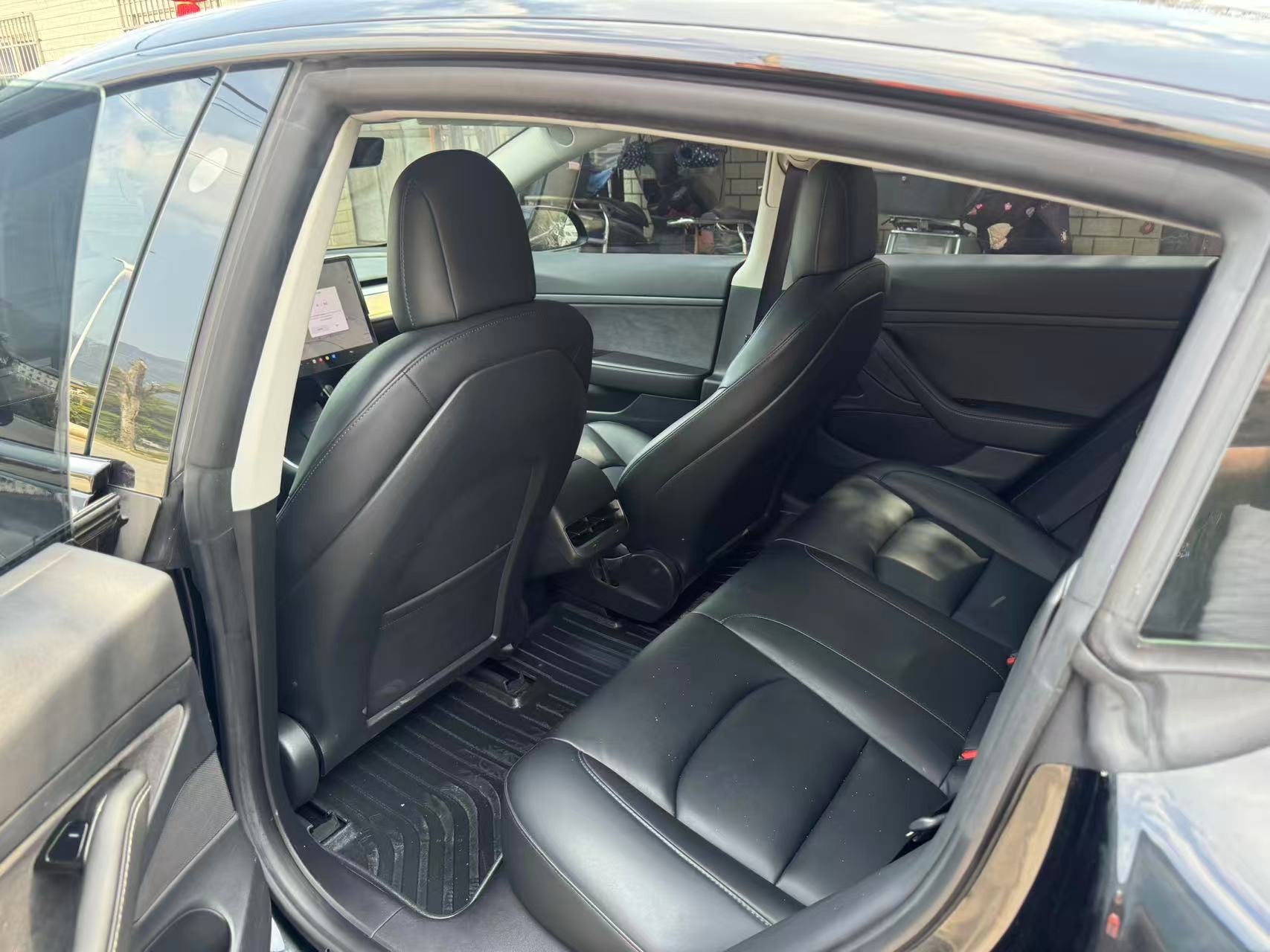 Tesla Model 3 2020 car image #8