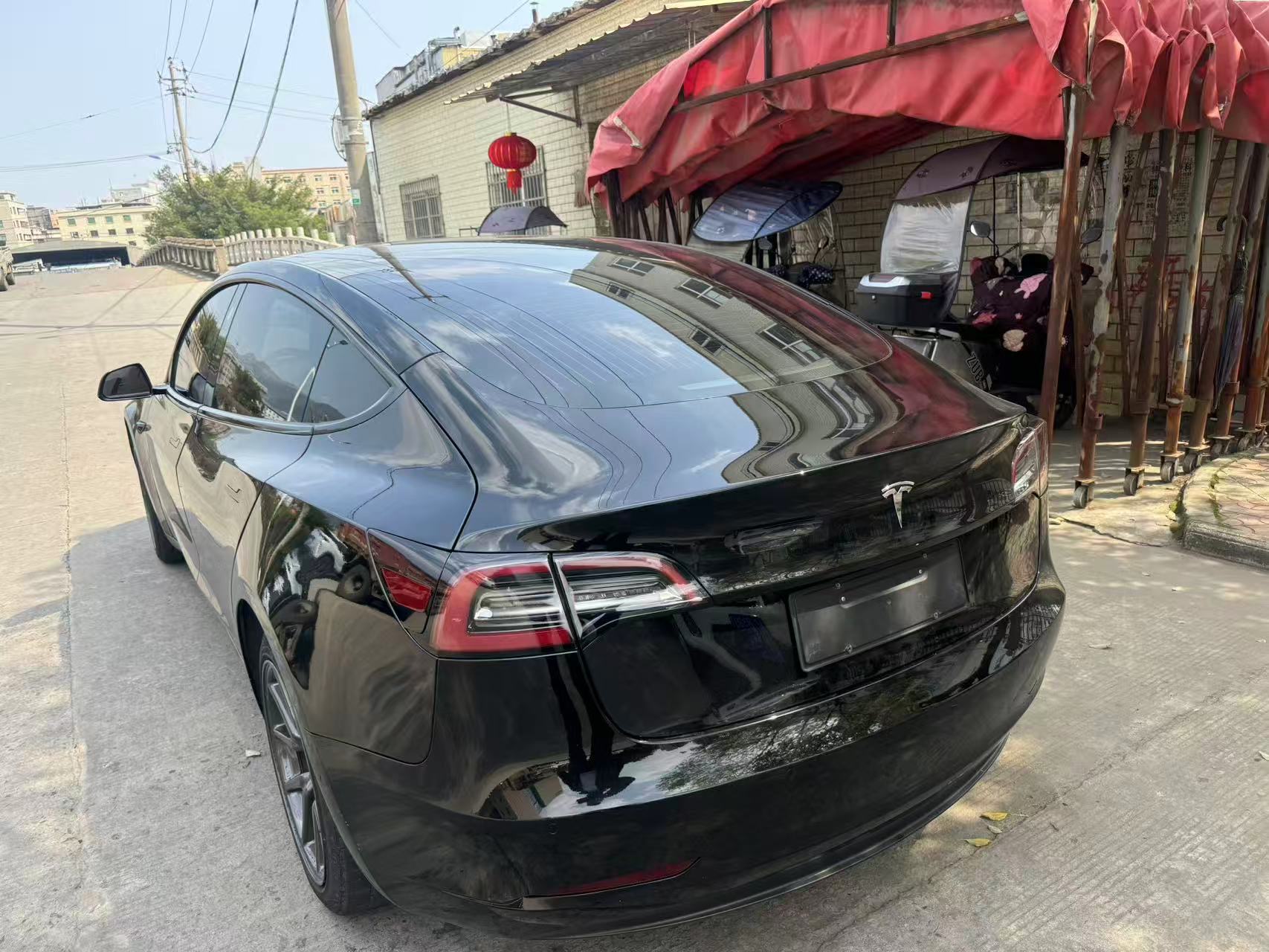 Tesla Model 3 2020 car image #11