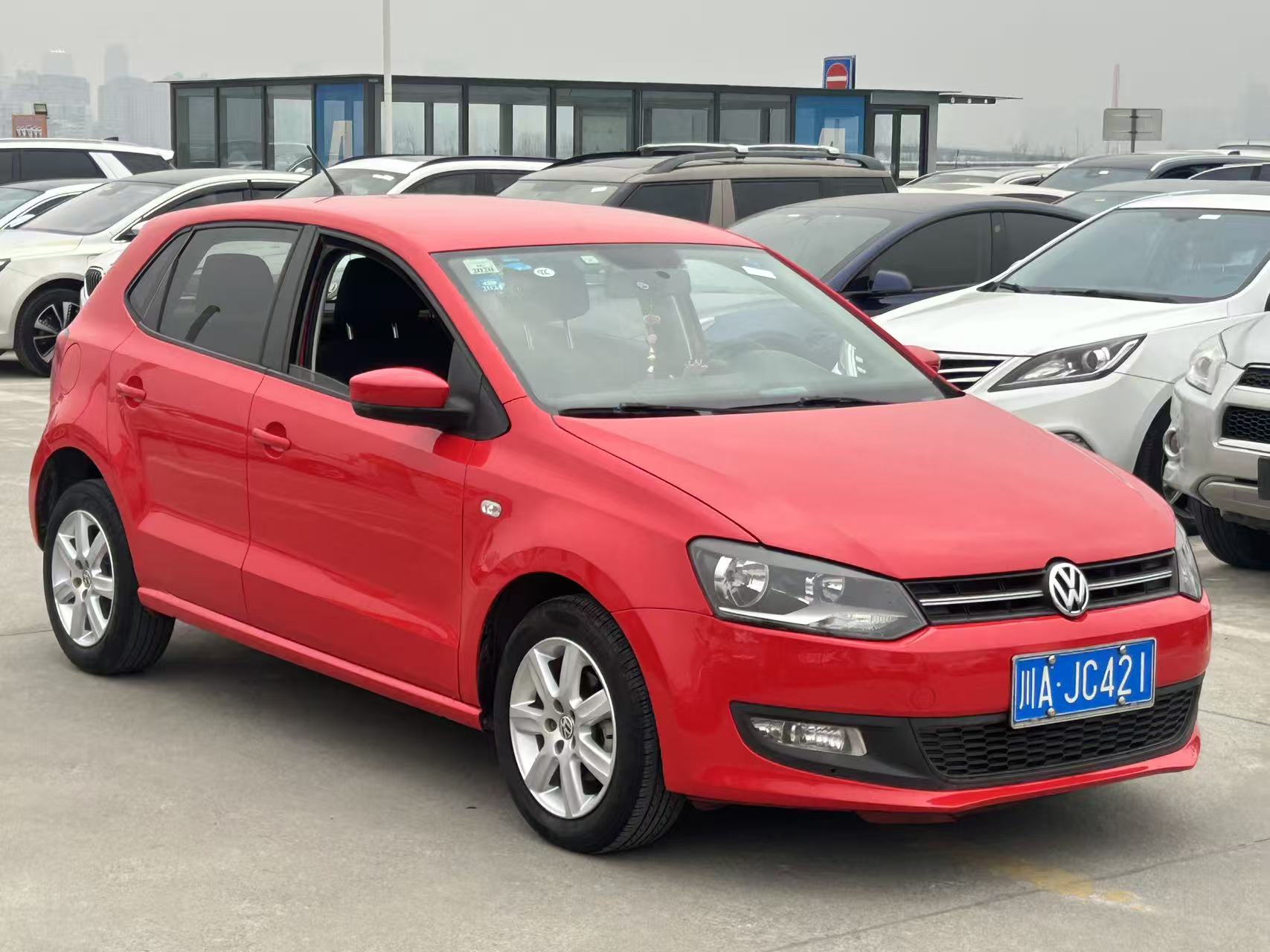 Volkswagen Polo 2013 #5 Volkswagen Polo 2013 car image #5
