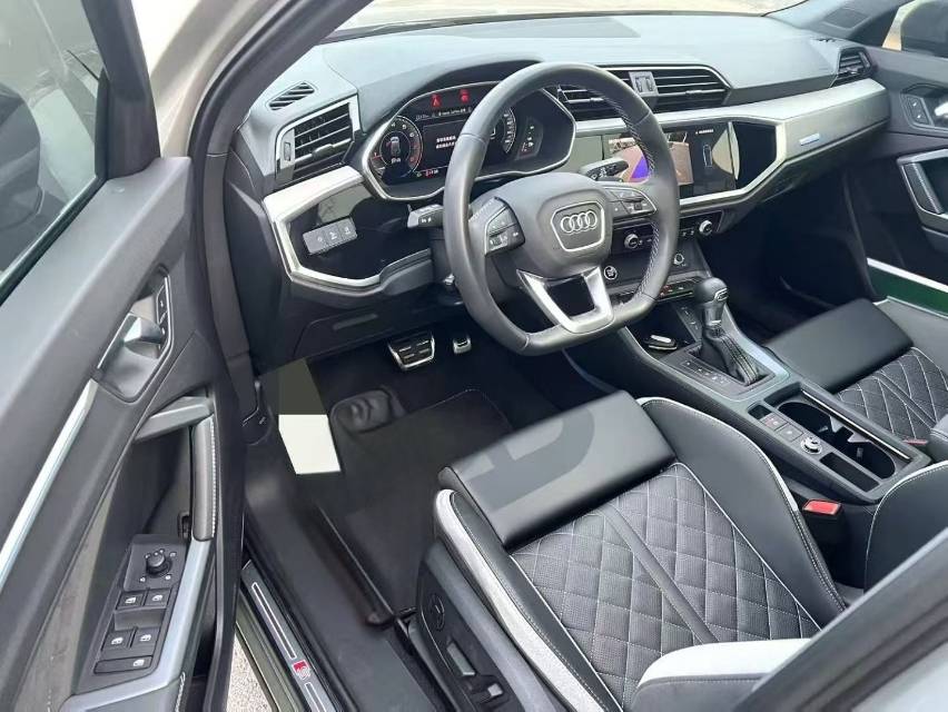 Audi Q3 Sportback 2025 car image #5