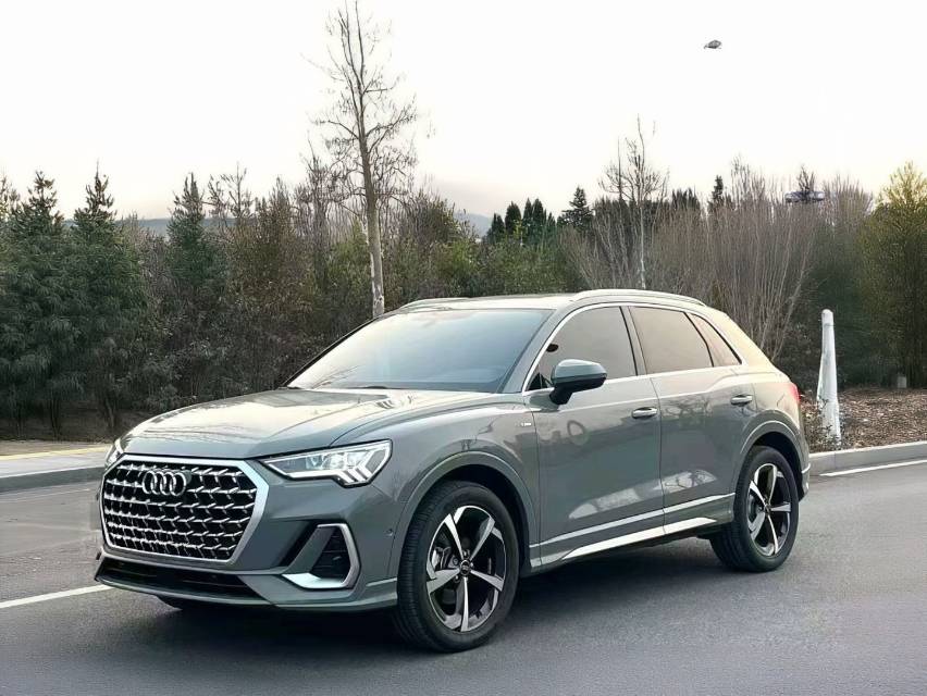 Audi Q3 Sportback 2025 car image #2