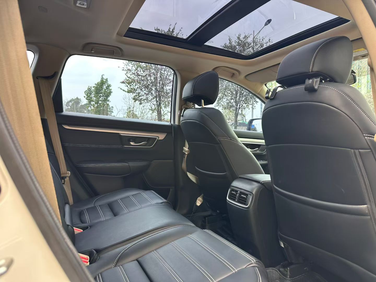 Honda CR-V 2019 car image #8