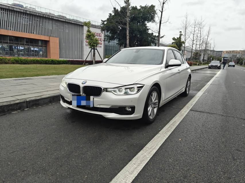 BMW 3 Series 2017 #2 BMW 3 Series 2017 car image #2
