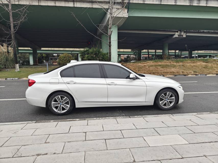 BMW 3 Series 2017 #9 BMW 3 Series 2017 car image #9