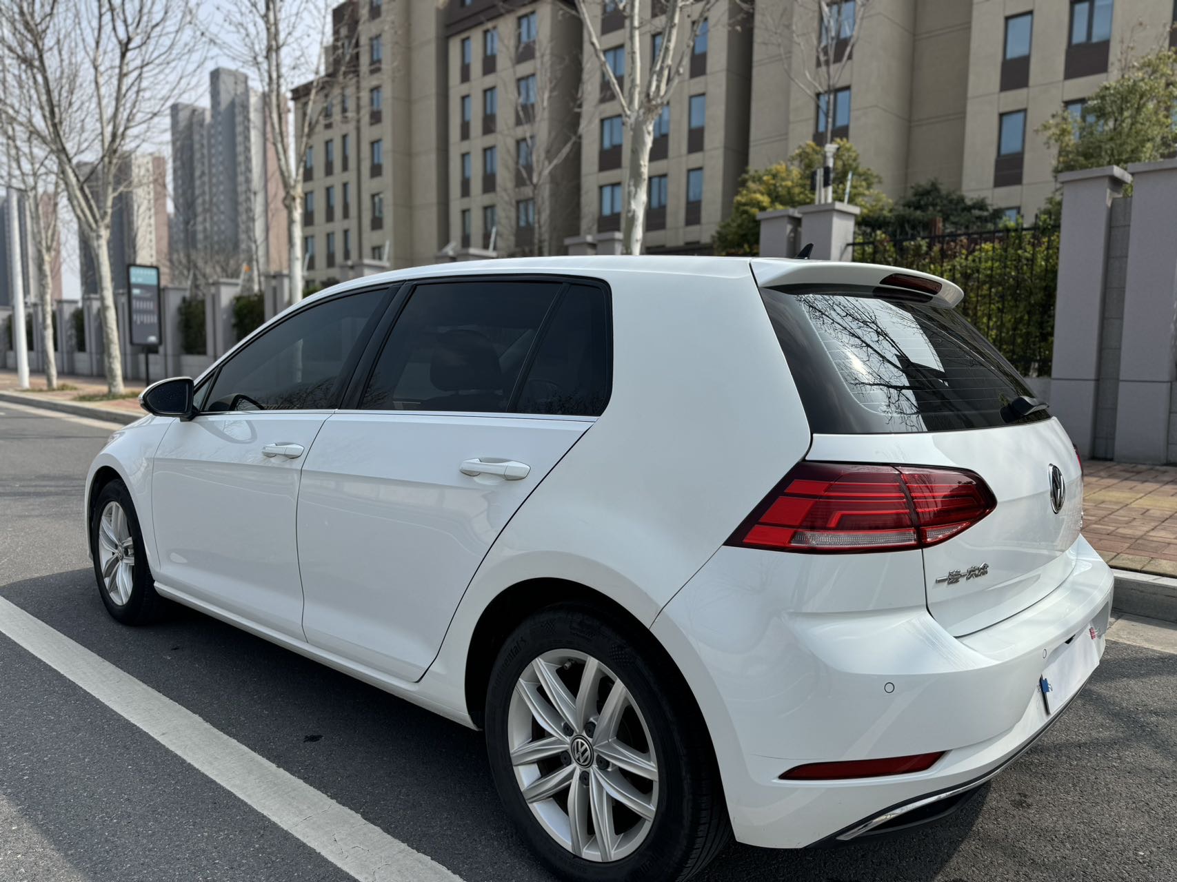 Volkswagen Golf 2019 #4 Volkswagen Golf 2019 car image #4