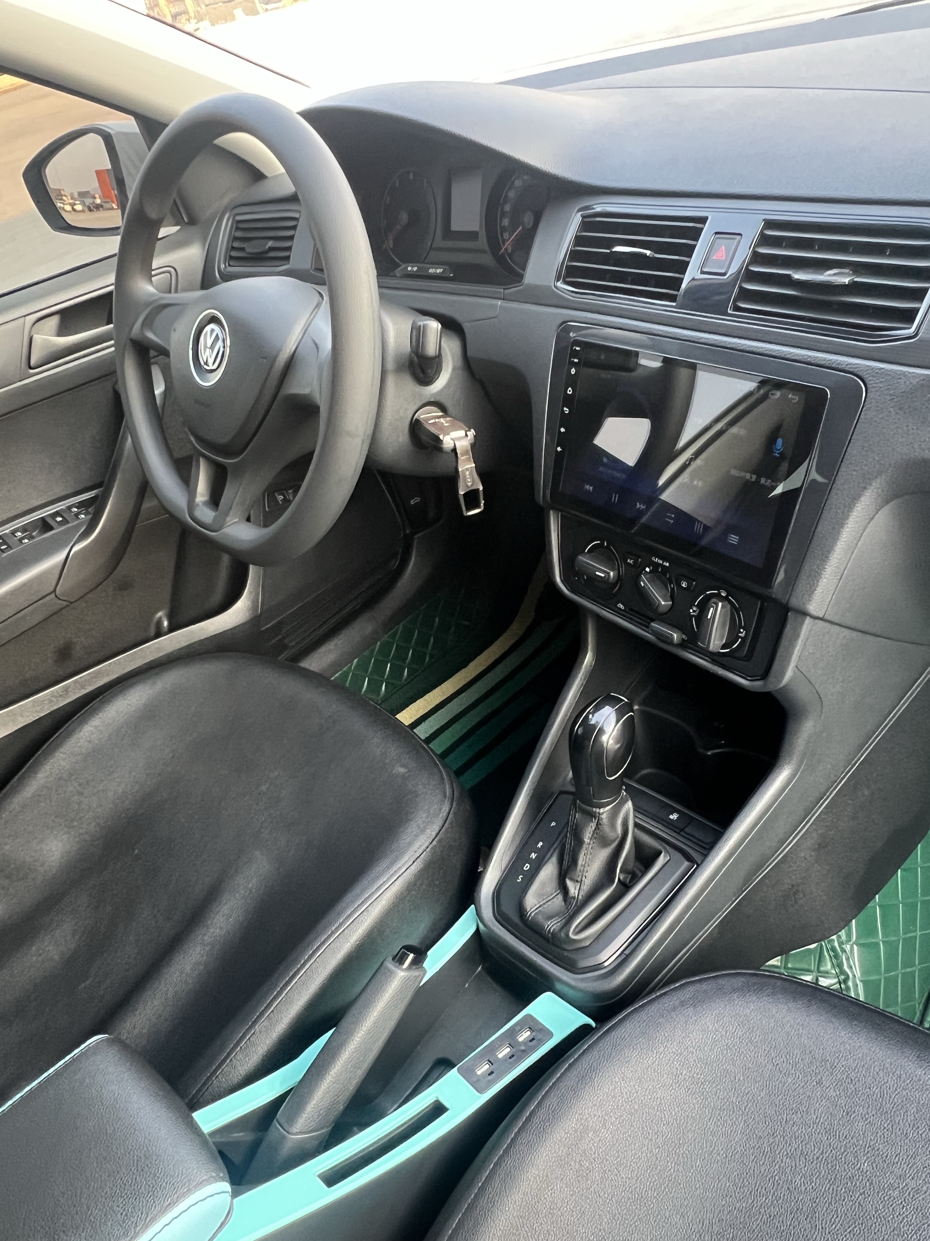 Volkswagen Santana 2021 car image #10