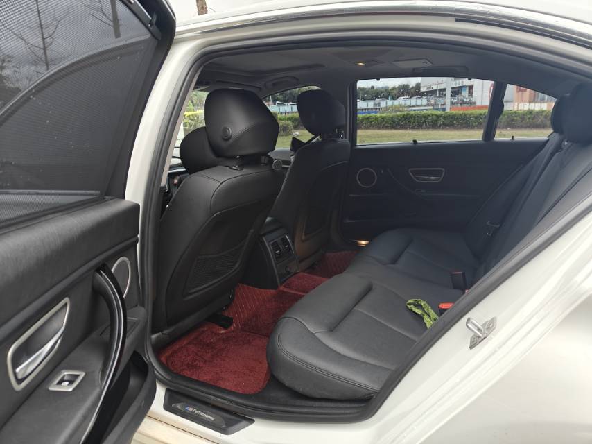 BMW 3 Series 2017 #7 BMW 3 Series 2017 car image #7