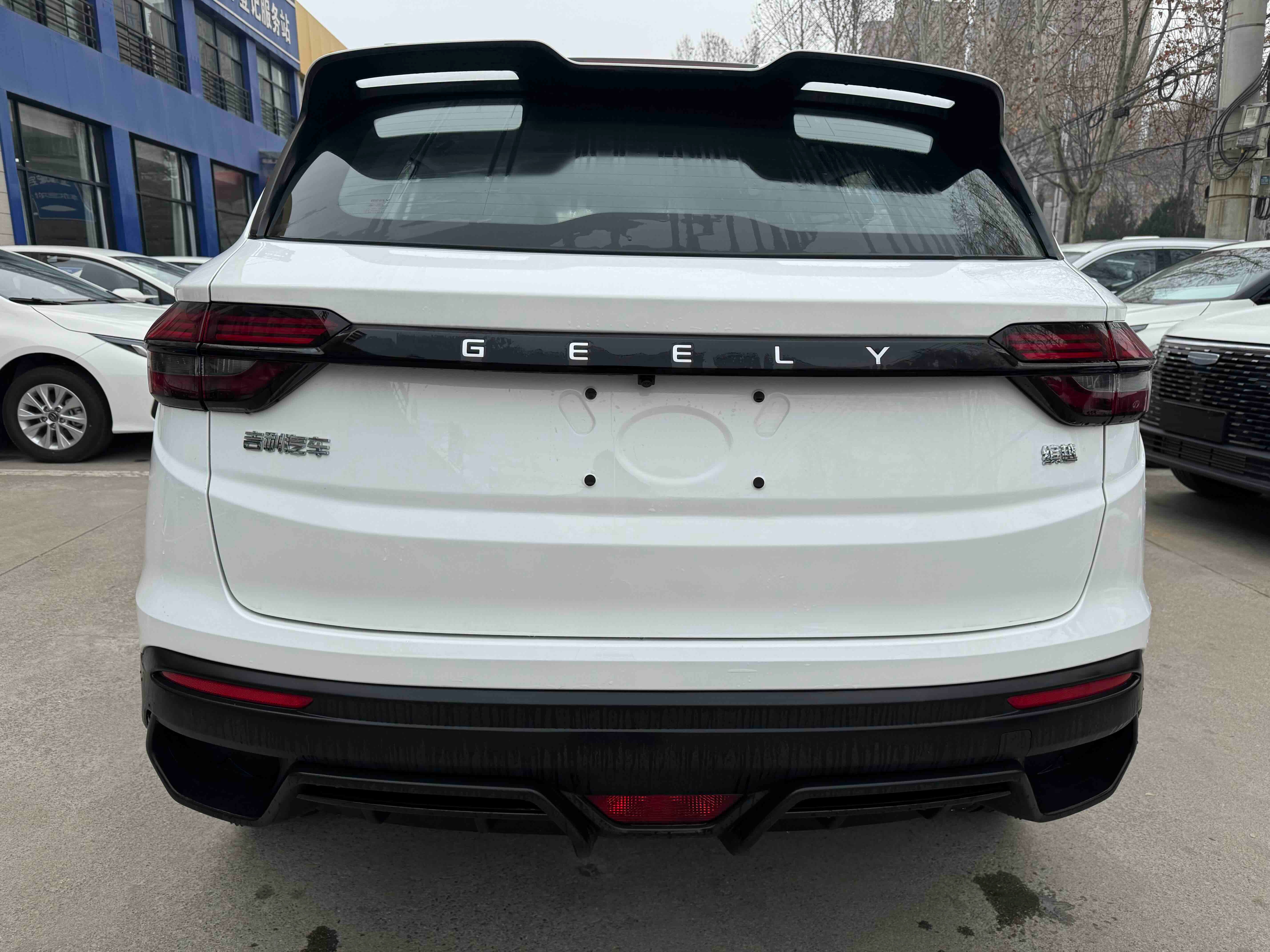 GEELY Coolray 2026 #10 GEELY Coolray 2026 car image #10