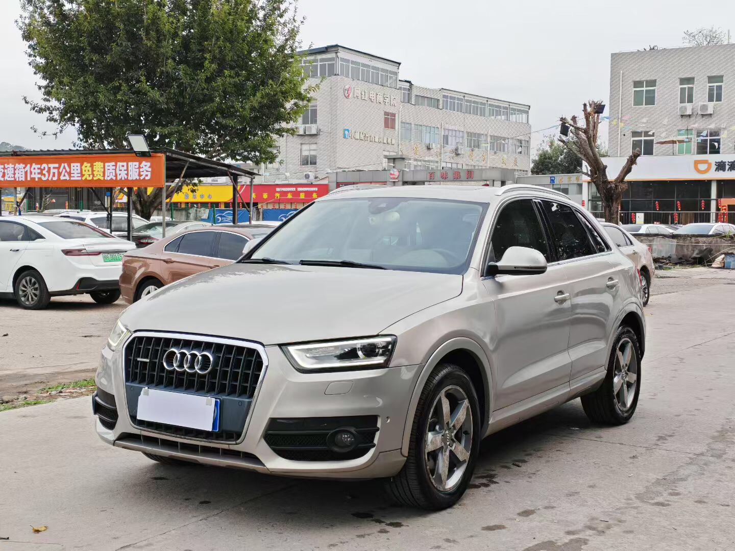 Audi Q3 2013 car image 