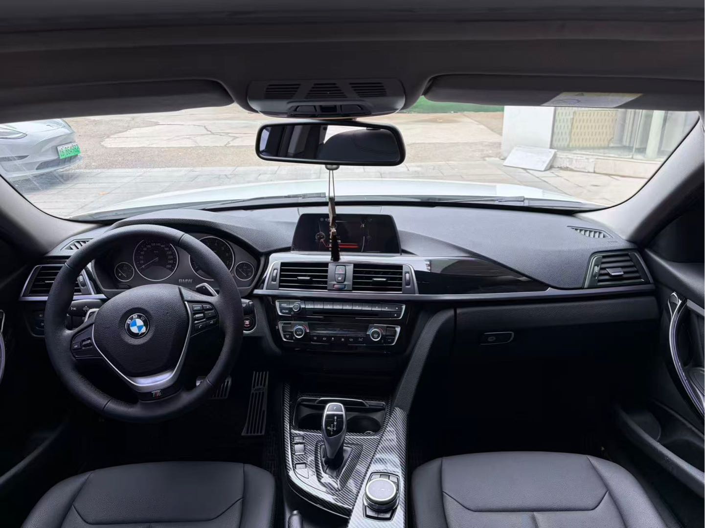 BMW 3 Series 2017 car image #7