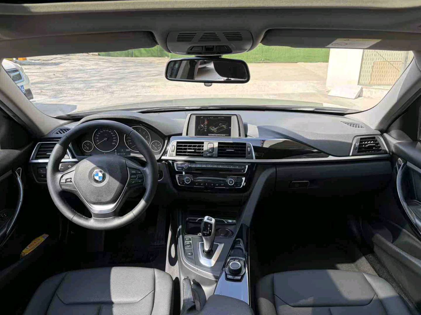 BMW 3 Series 2017 car image #7