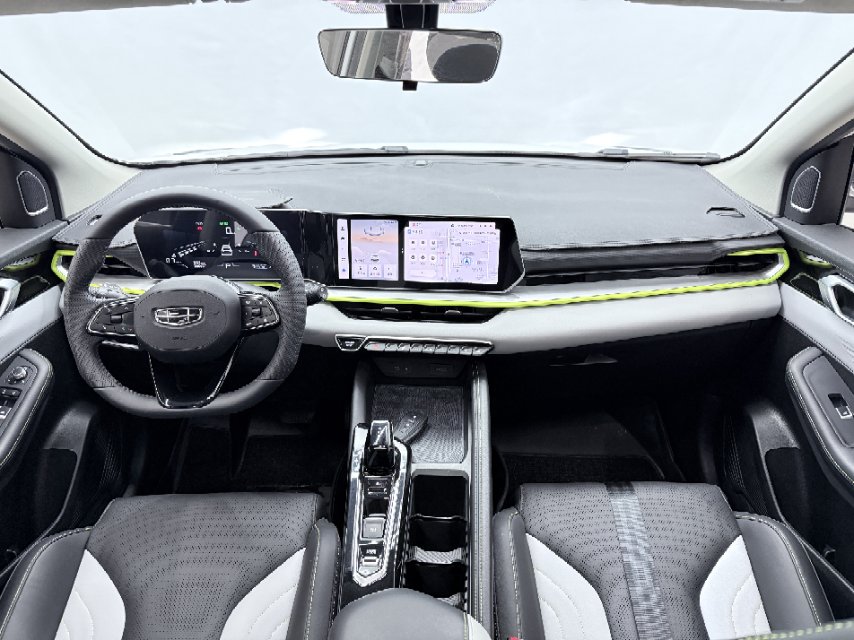GEELY Coolray 2023 immagine di auto #6