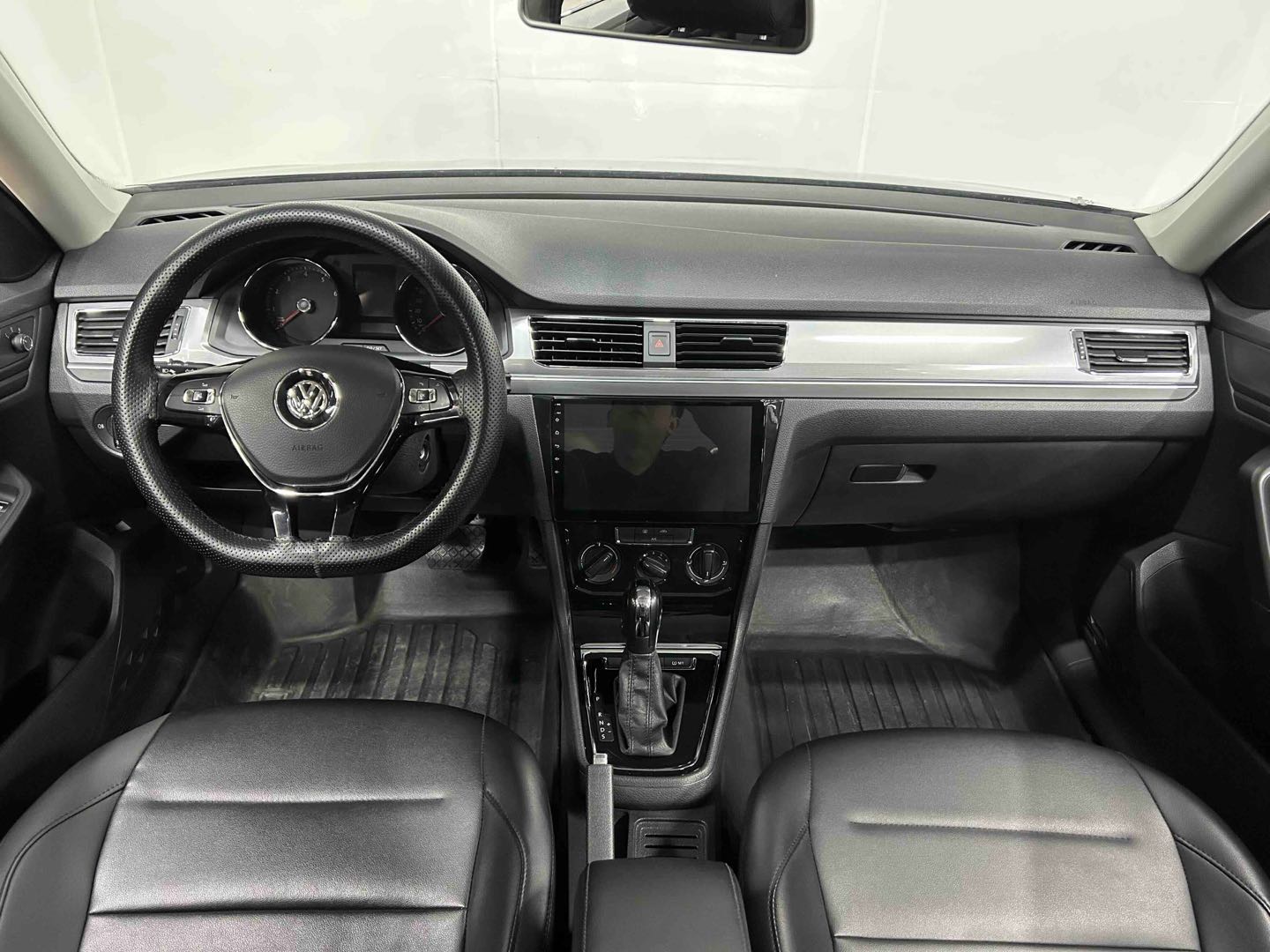 Volkswagen Bora 2021 car image #9