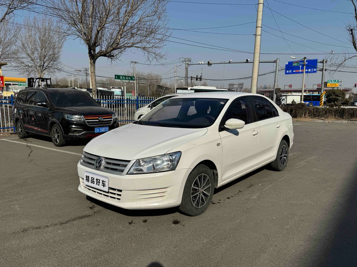 Volkswagen Santana 2017 car image #2