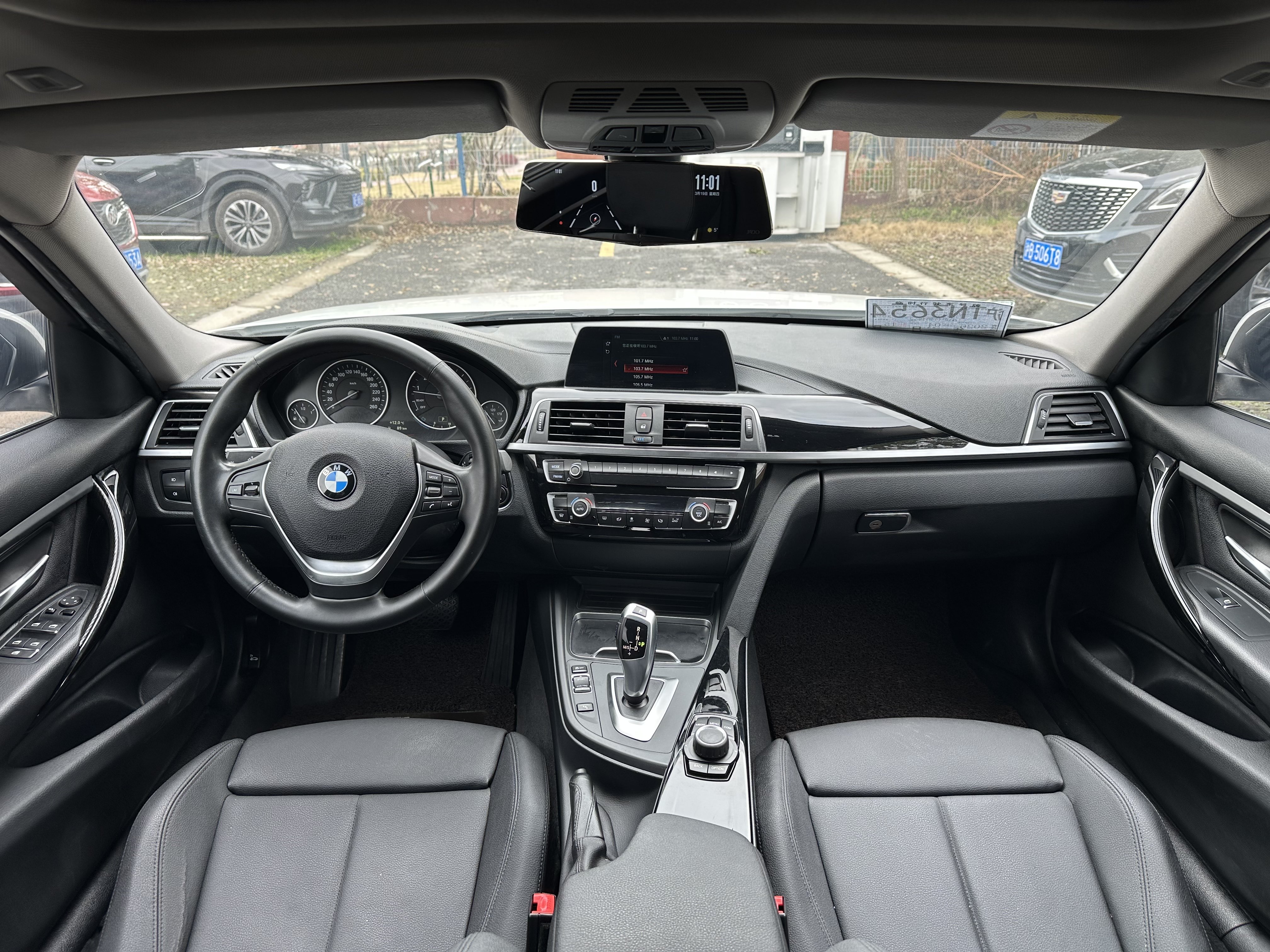 BMW 3 Series 2018 car image #7