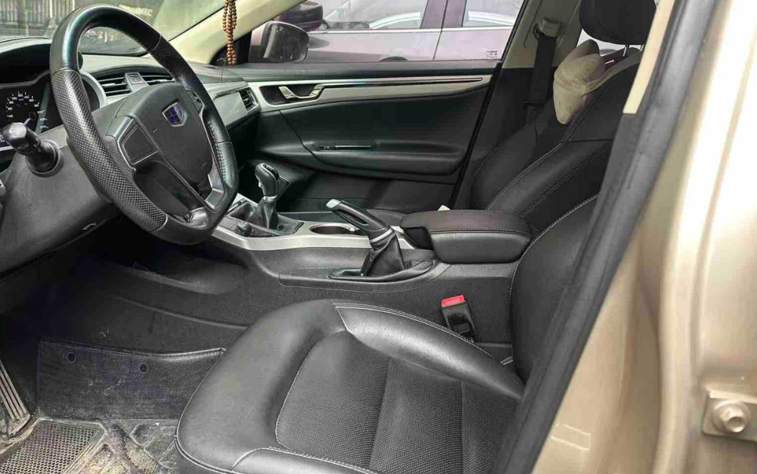 GEELY Emgrand 2021 car image #8