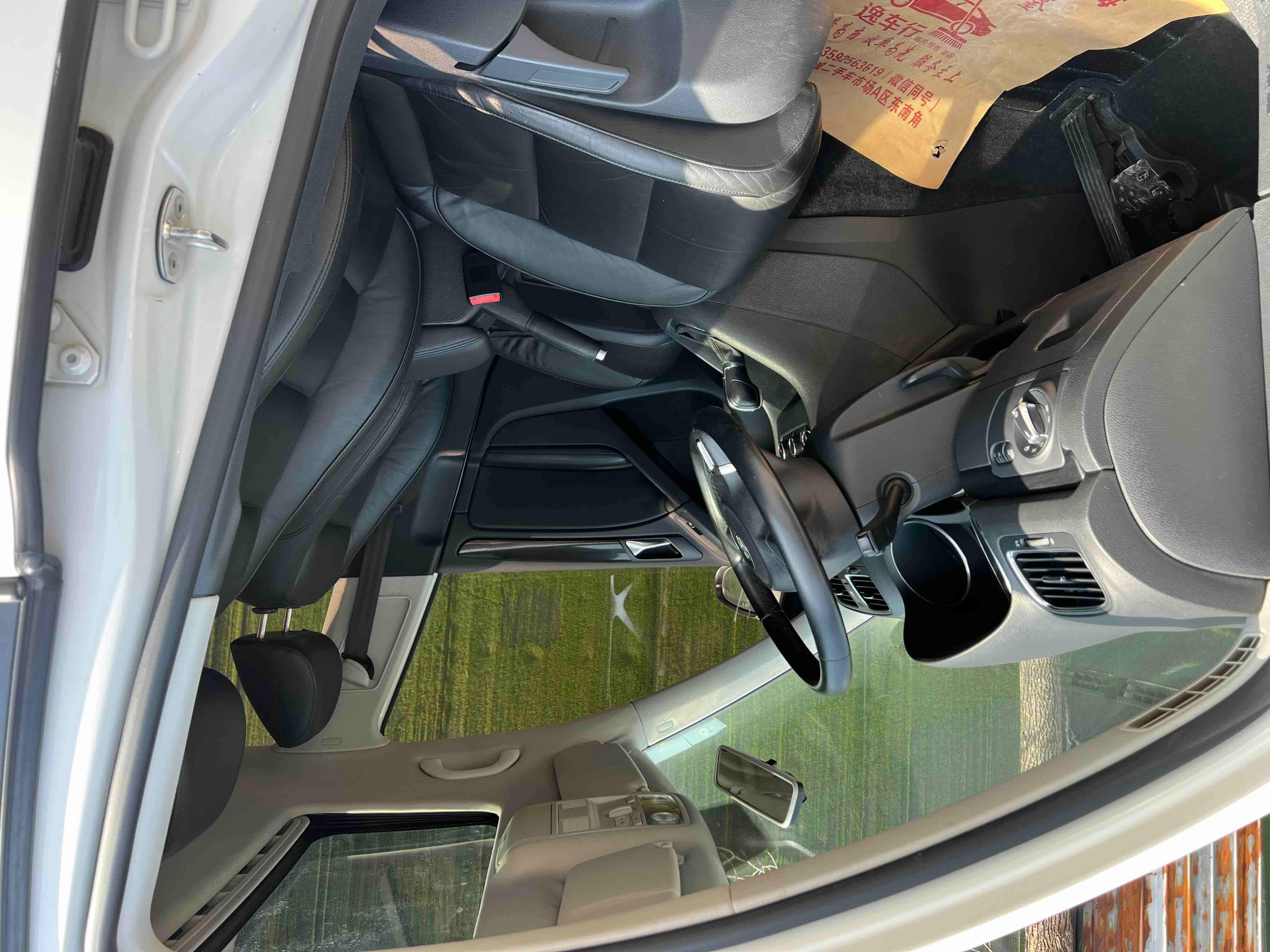 Volkswagen Golf 2011 car image #7
