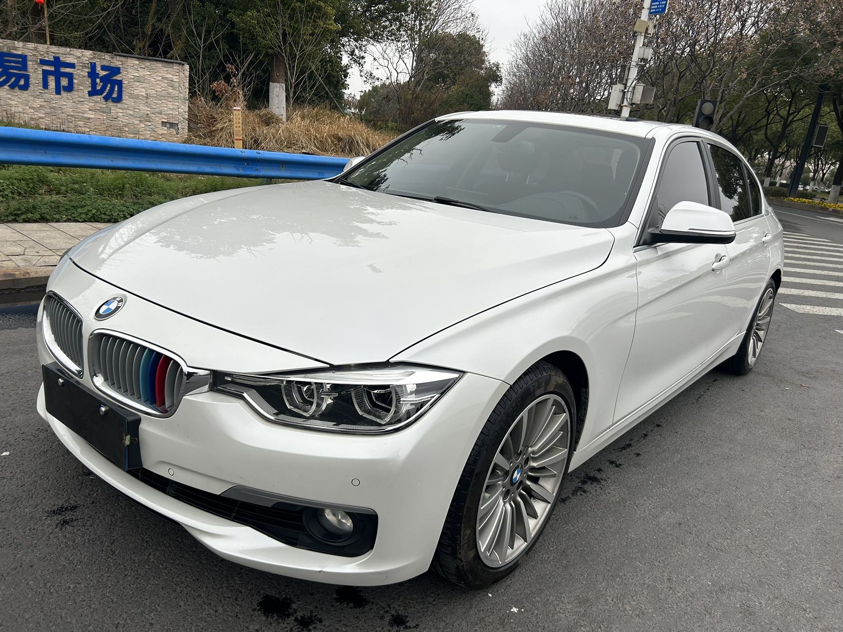 BMW 3 Series 2019 #2 BMW 3 Series 2019 immagine di auto #2