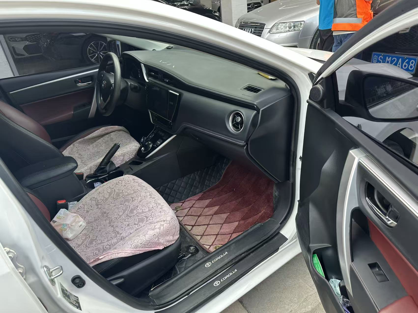 Toyota Corolla Hybird E+ 2022 immagine di auto #6