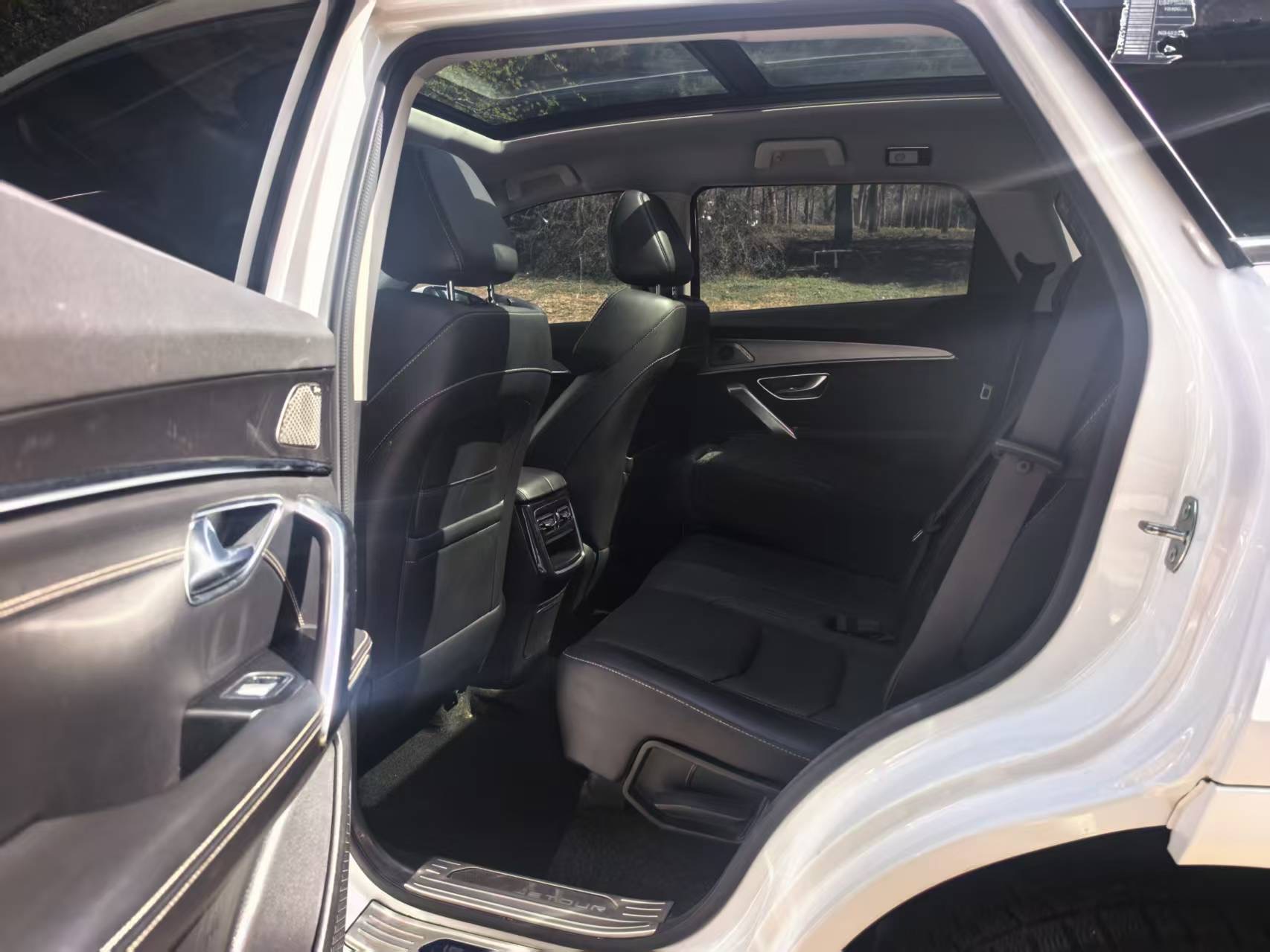 Jetour X70 PLUS 2022 car image #5