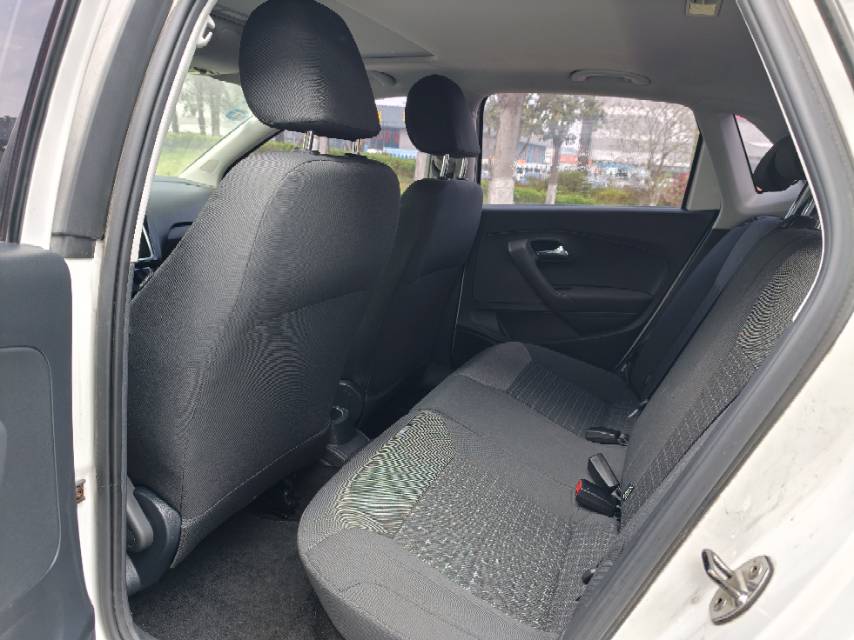 Volkswagen Polo 2018 car image #9