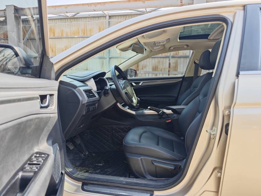 GEELY Emgrand GL 2019 car image #9
