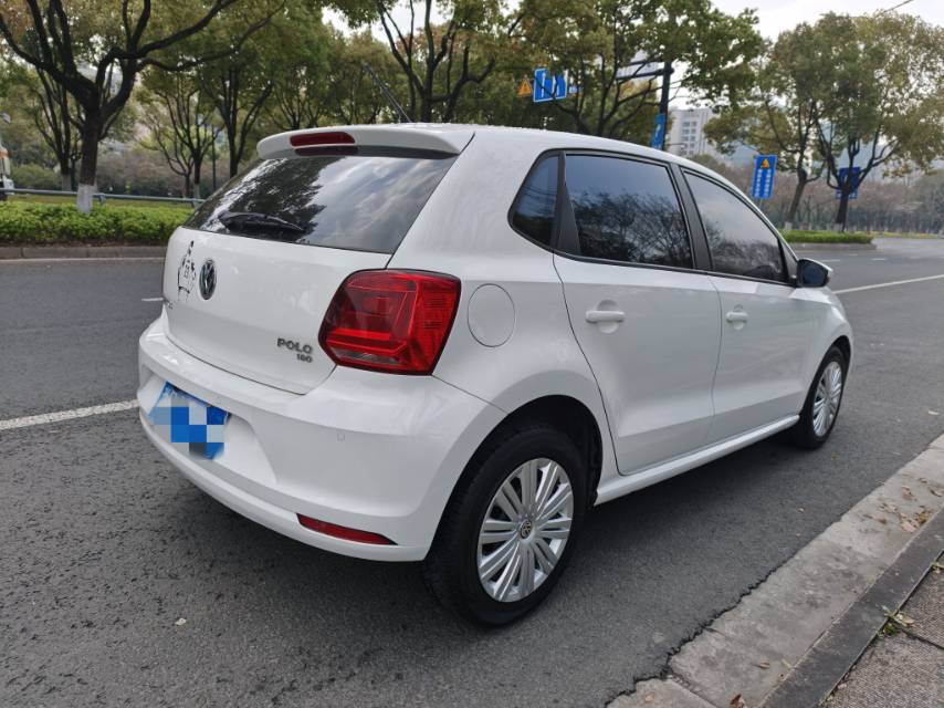 Volkswagen Polo 2018 car image #7