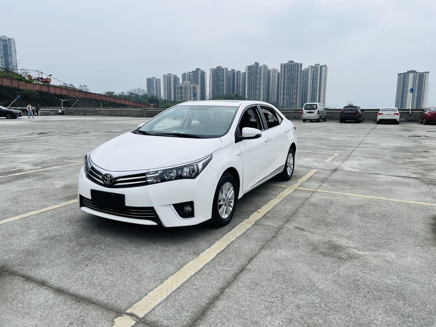 Toyota Corolla 2016 immagine di auto #2
