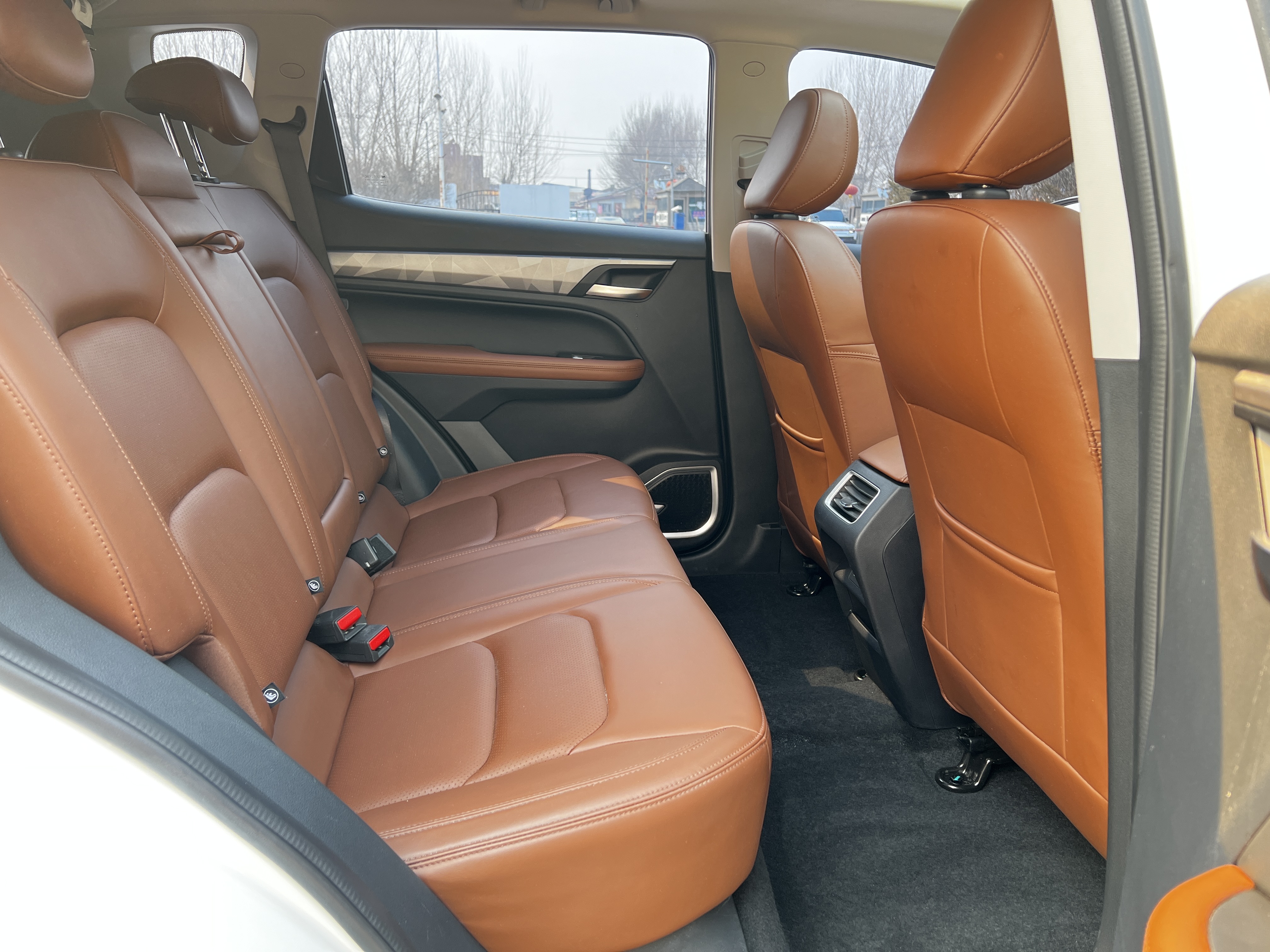 GEELY Vision X6 2022 car image #19