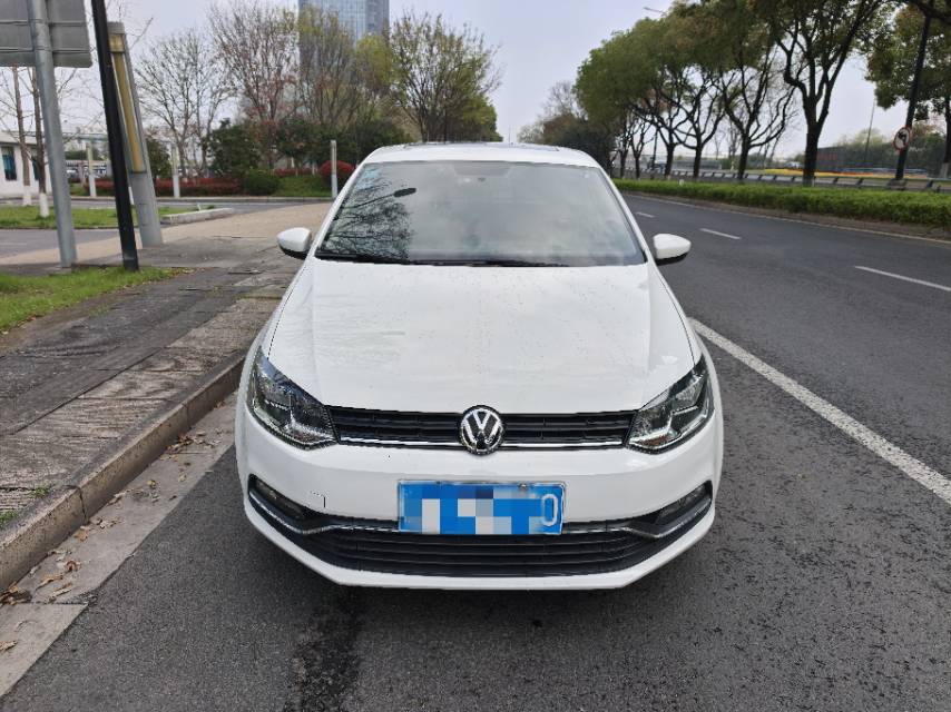 Volkswagen Polo 2018 car image #4
