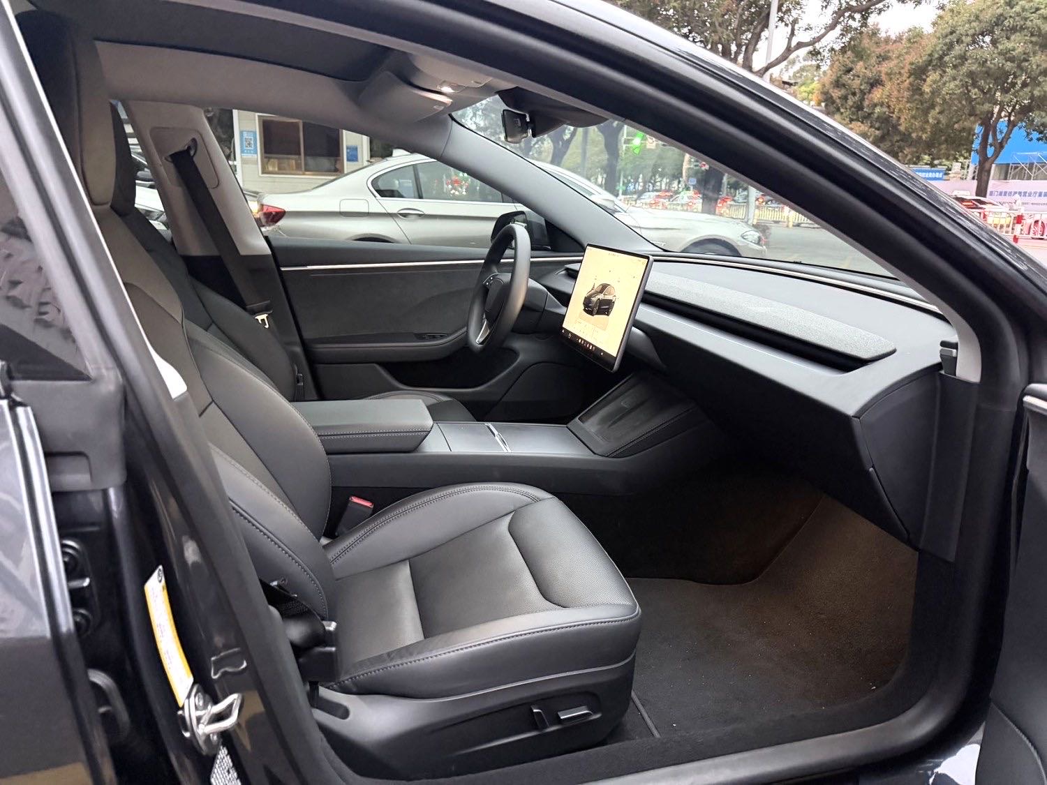 2024 immagine di auto #9