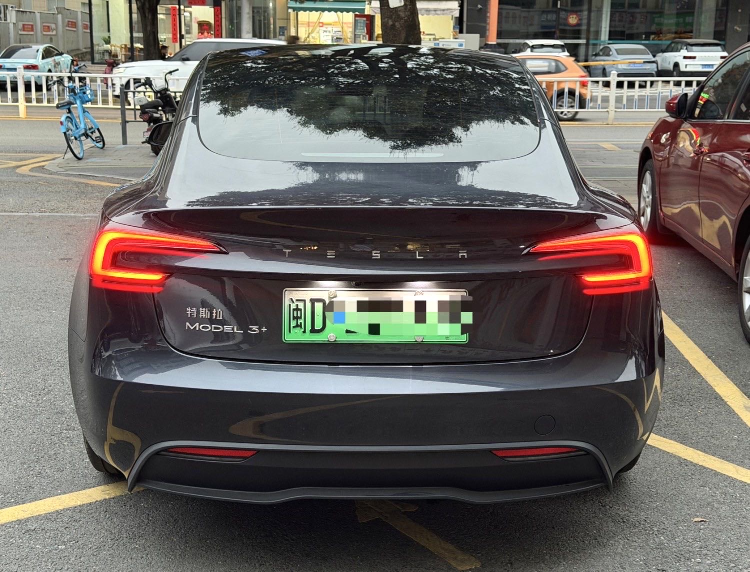 2024 immagine di auto #5