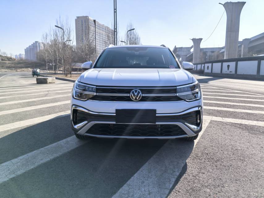 Volkswagen Tharu 2023 car image #4