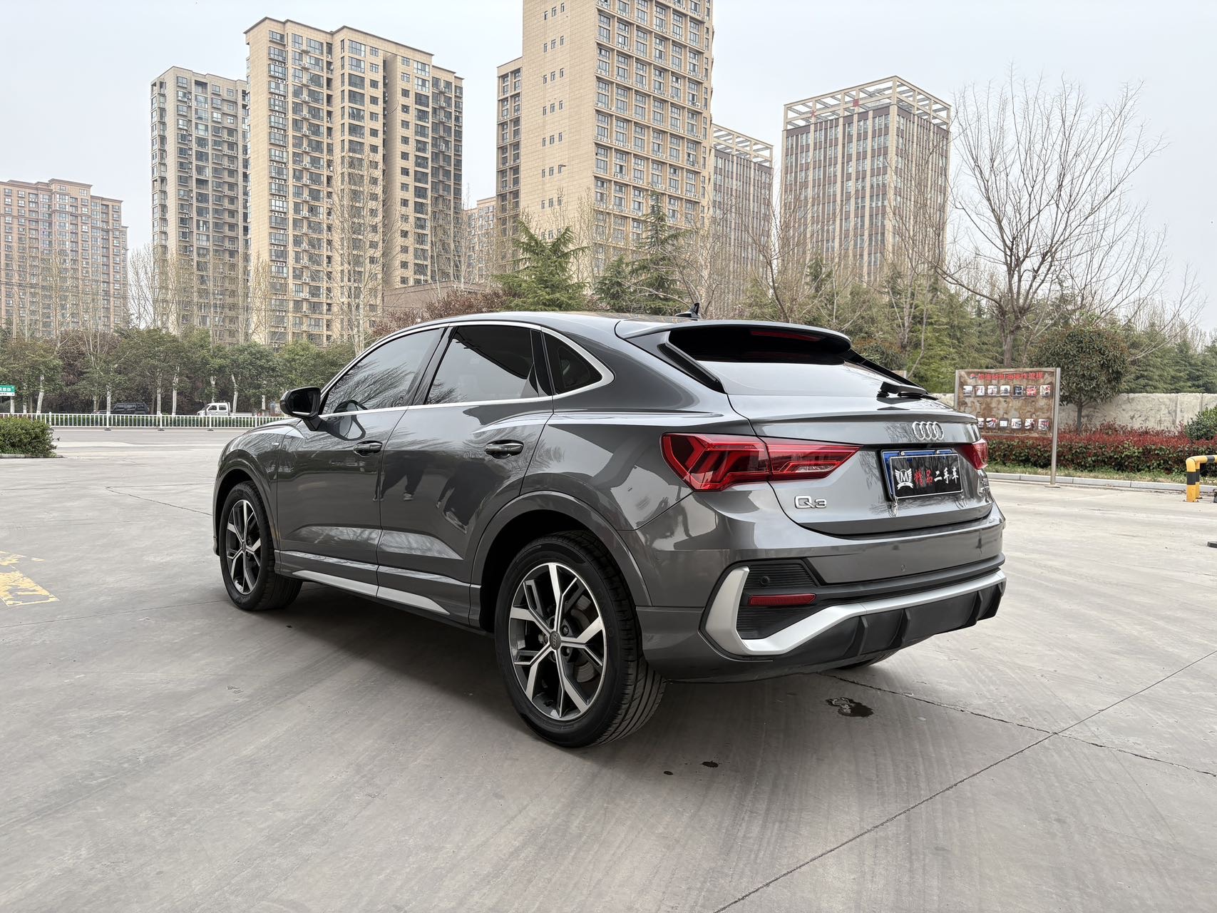 Audi Q3 Sportback 2020 car image #9