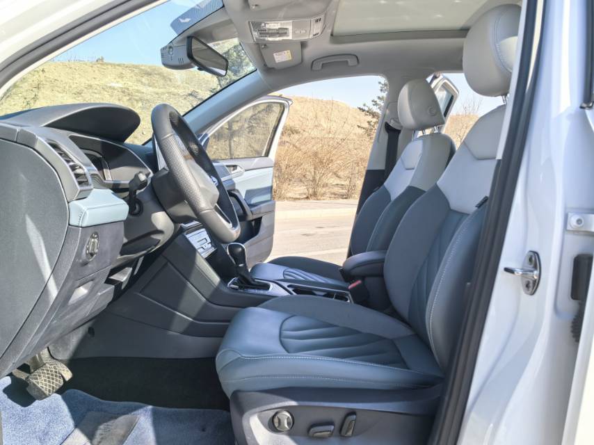 Volkswagen Tharu 2023 car image #10