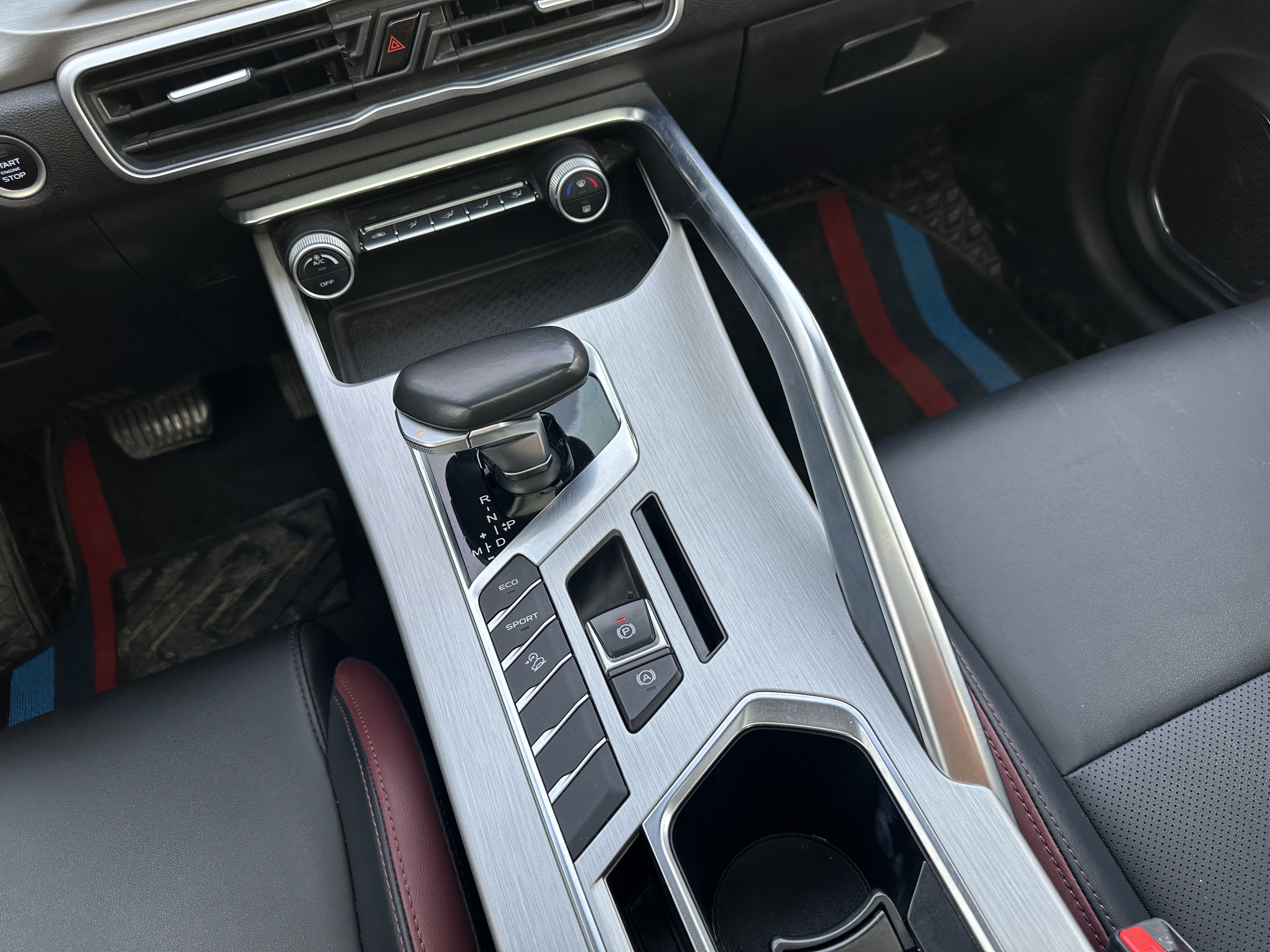 GEELY Coolray 2021 #24 GEELY Coolray 2021 car image #24